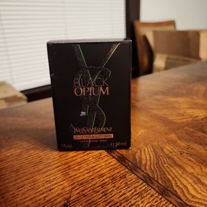 YSL Black Opium Illicit Green eau de parfum 1 fl oz